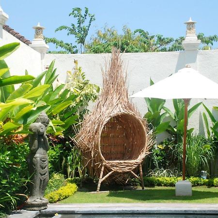 Sarayu Villa Seminyak  Exterior photo